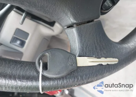 1999 Nissan Frontier Se-V6/Xe-V6 z USA, uszkodzony, nr VIN 1N6ED26Y9XC317770